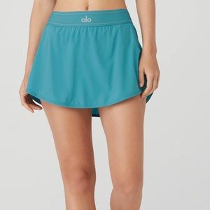 Alo Yoga Match Point Tennis Skort in Blue Crush